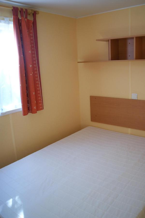Camping Le Chambron Condorcet Bagian luar foto