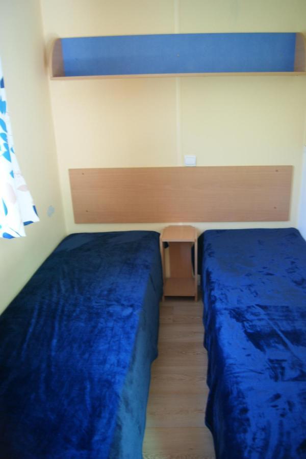 Camping Le Chambron Condorcet Bagian luar foto