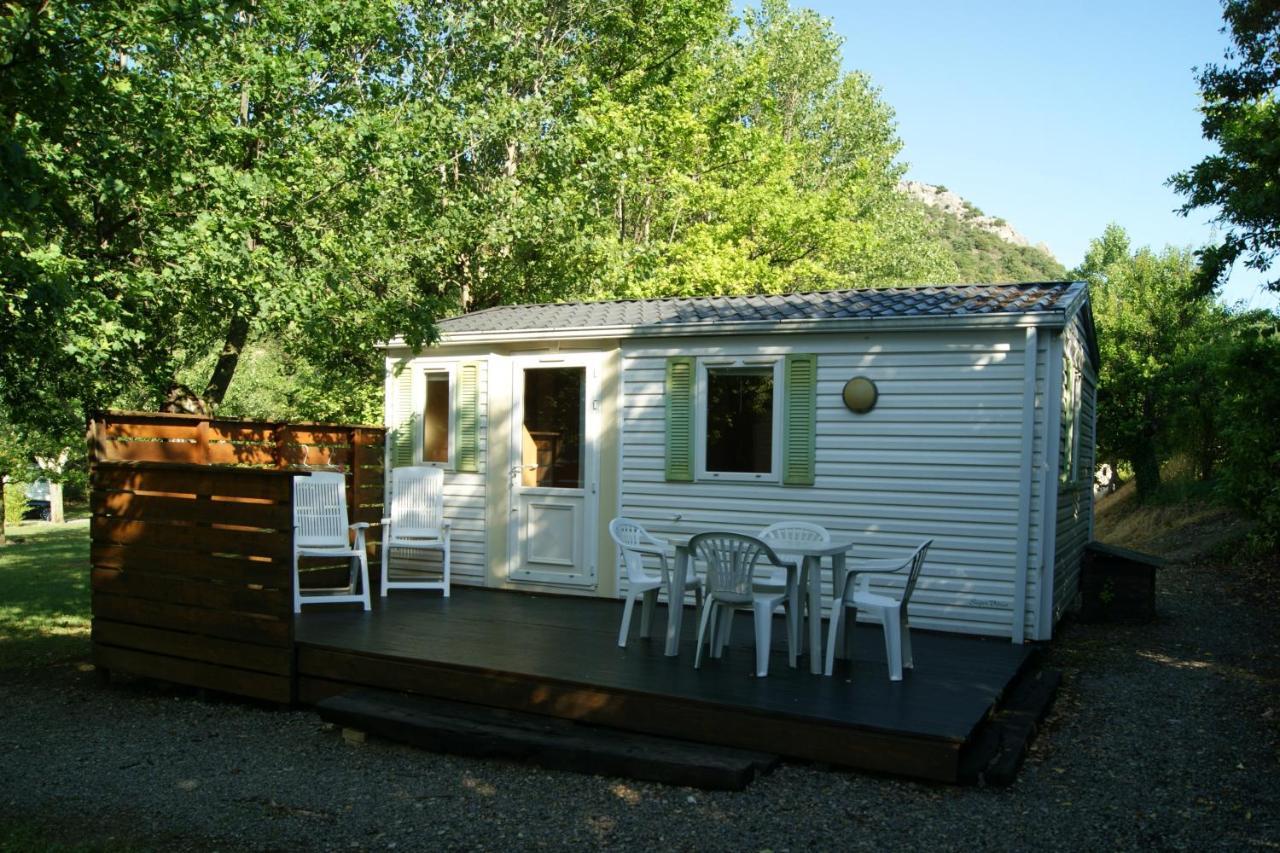 Camping Le Chambron Condorcet Bagian luar foto